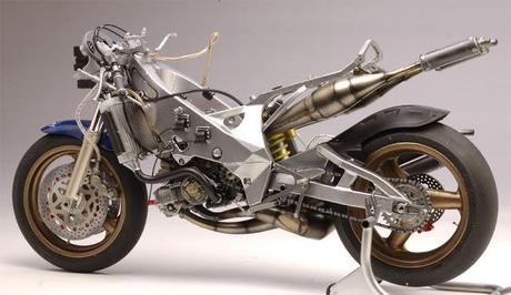 Yamaha YZR 500 C.Sarron 1988 by Utage Factory House (Hasegawa)