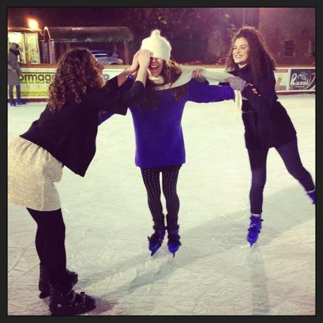 Skating in Christmas Time!