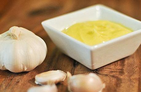 Ricette Capodanno low cost: salsa aioli