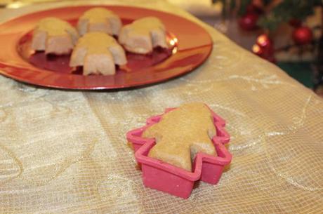 Tortine di brisèe con farina di orzo farcite di topinambur, patate e formaggio