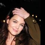 Flop a Broadway per Katie Holmes: la sua commedia chiude in anticipo