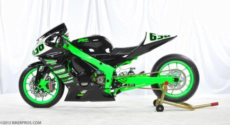 Kawasaki ZX-6R 2005 by Cody Kitchen