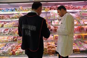 Torino: denunciato per frode alimentare. I panettoni non erano “artigianali”