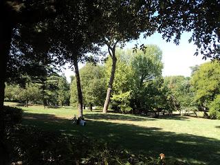 PASSEGGIANDO PER VILLA BORGHESE