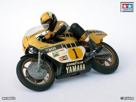 Diorama - Kenny Roberts & Yamaha YZR 500 1980 by Sennake (Tamiya)