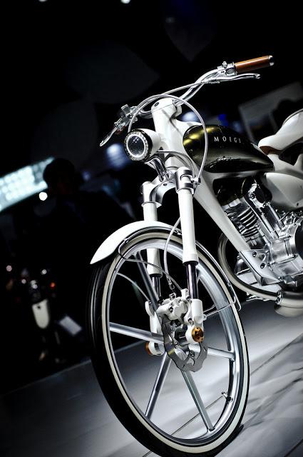 Yamaha Y125 Moegi Concept @ Tokyo Motor Show 2011