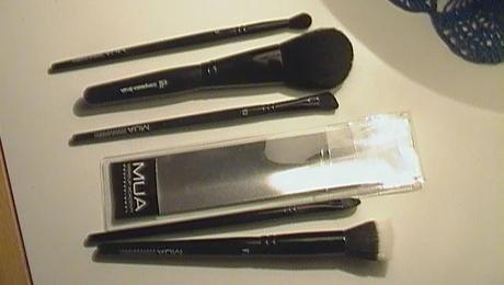 NUOVI Prodotti MUA (MakeUpAcademy) NUOVI Prodotti MUA (MakeUpAcademy)