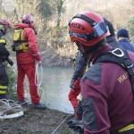 Roma: Salvataggio cavallo nel fiume Aniene17