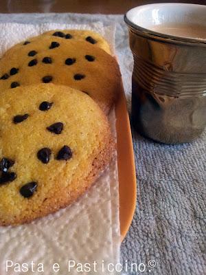 PASTE DI MELIGA COOKIES. CON GOCCE DI CIOCCOLATO