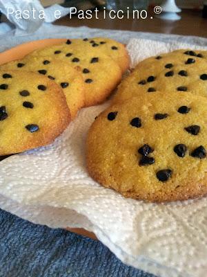 PASTE DI MELIGA COOKIES. CON GOCCE DI CIOCCOLATO