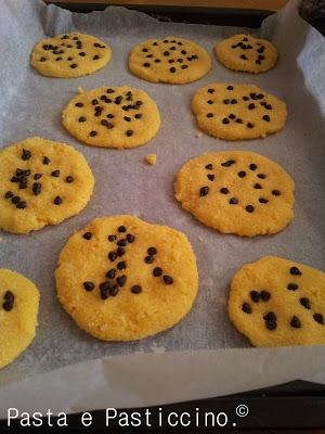 PASTE DI MELIGA COOKIES. CON GOCCE DI CIOCCOLATO