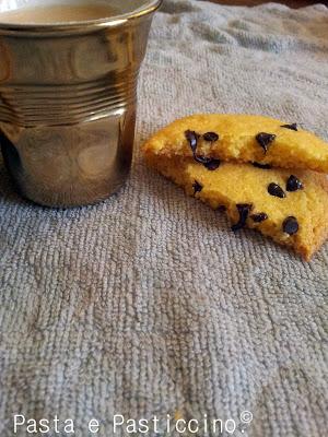 PASTE DI MELIGA COOKIES. CON GOCCE DI CIOCCOLATO