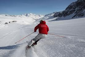 Sestriere Scontro sulle piste Uno sciatore in coma