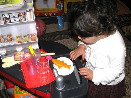 DUEZEROUNODUE, DUEZEROUNOTRE - INSALATA DI POLLO CON PERE ARROSTO, ASIAGO E VINAIGRETTE ALLA SENAPE