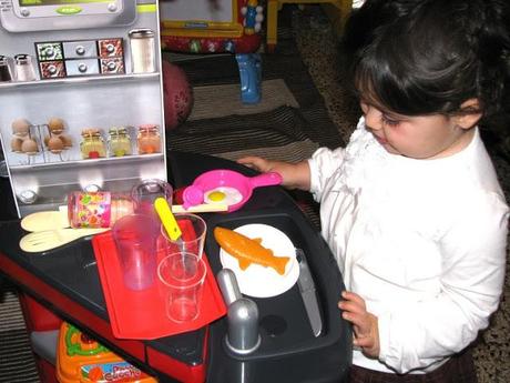 DUEZEROUNODUE, DUEZEROUNOTRE - INSALATA DI POLLO CON PERE ARROSTO, ASIAGO E VINAIGRETTE ALLA SENAPE