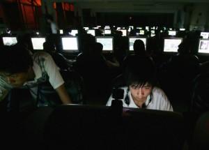 Cina: condannato hacker di 16 anni che rubava carte di credito con il suo maestro