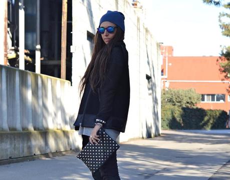 Blue sunglasses,blue beanies