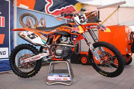 Supercross Racing Motorcycles 450 Class 2013