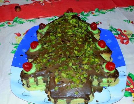 TORTA-ALBERELLO DI CIOCCOLATO E PISTACCHIO