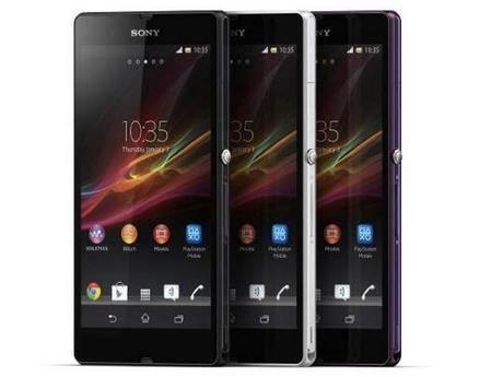 Sony Xperia Z sarà disponibile in tre colorazioni