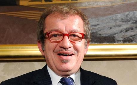 Maroni , conferenza stampa: si ad alleanza con Pdl, indagini bufala e sicurezza di vincere