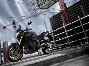 Yamaha FZ8 ABS m.y. 2012 (1)