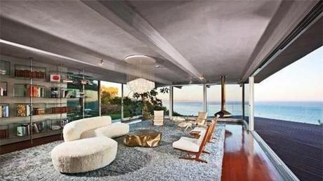 CASE VIP Brad Pitt ha venduto la sua villa a MaliBu'