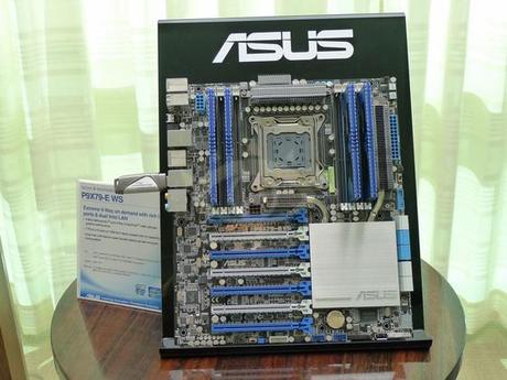 Asus presenta la prima scheda madre AMD con supporto PCI-E 3.0