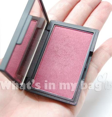 A close up on make up n°128: Sleek, Blush Pomegranate