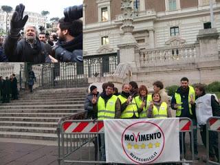 Beppe Grillo apre le porte del 5 Stelle a Casa Pound.