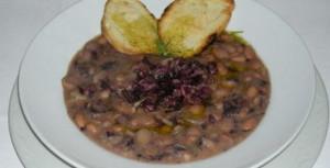 Zuppa con fagioli e olive