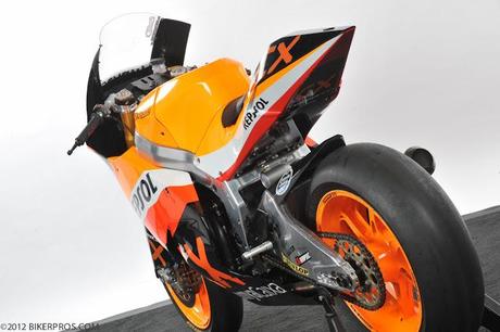 Suter MMX M.Marquez 2012