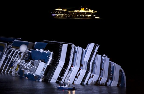 Costa CONCORDIA..un anno dopo