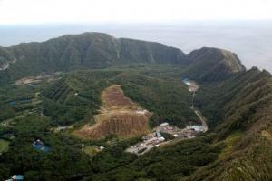 Giappone: l’isola di Aogashima, vivere all’interno di un vulcano attivo