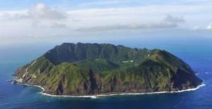 Giappone: l’isola di Aogashima, vivere all’interno di un vulcano attivo