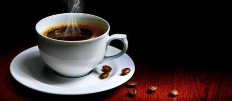 Widad Tamimi e il Caffè: il Piacevole Aroma della Lettura
