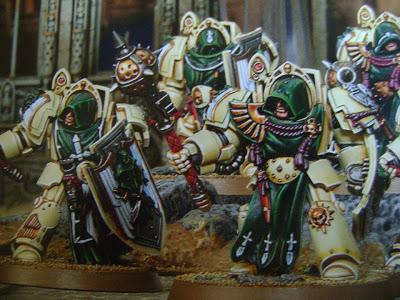 Nuove immagini per gli Angeli Oscuri: White Dwarf e Codex