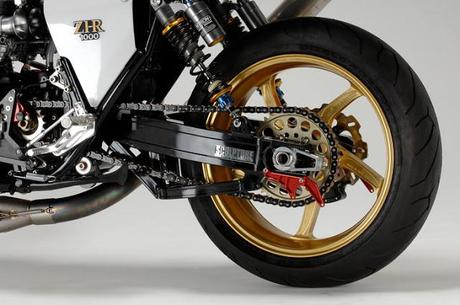 Kawasaki RCM-047 Z1-R by Sanctuary Tokyo West