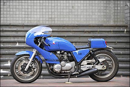 Kawasaki Zephyr 750 by Yellow Motorcycle