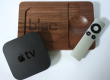 BLOC: Un elegante accessorio per Apple Tv in Noce