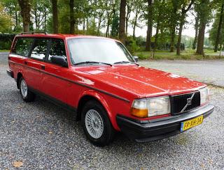 Volvo 245 - Requiem a quattro ruote