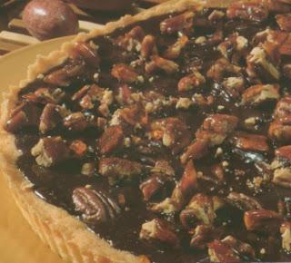 Crostata con cioccolato e noci pecan