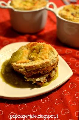 Tortino di taro, polpettone e caciocavallo con salsa ai pomodori verdi