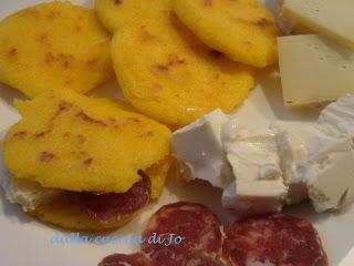 Le Arepas venezuelane