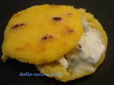 Le Arepas venezuelane