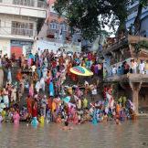 Viaggio nella mistica Varanasi sulle rive del Gange