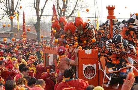 Ivrea: lo storico Carnevale delle Arance 