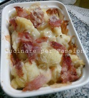 cavolfiore con fontina e prosciutto