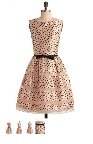 Rosé Bubbly Dress157 dollari