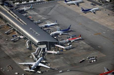 Due aerei si scontrano in pista, tragedia sfiorata a Miami tragedia scontro News miami florida esteri aeroporto aerei 